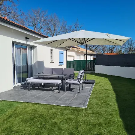 فيلة Maison Du Bonheur